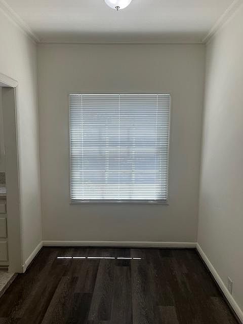 2nd image of 124 S Santa Anita Ave APT 105