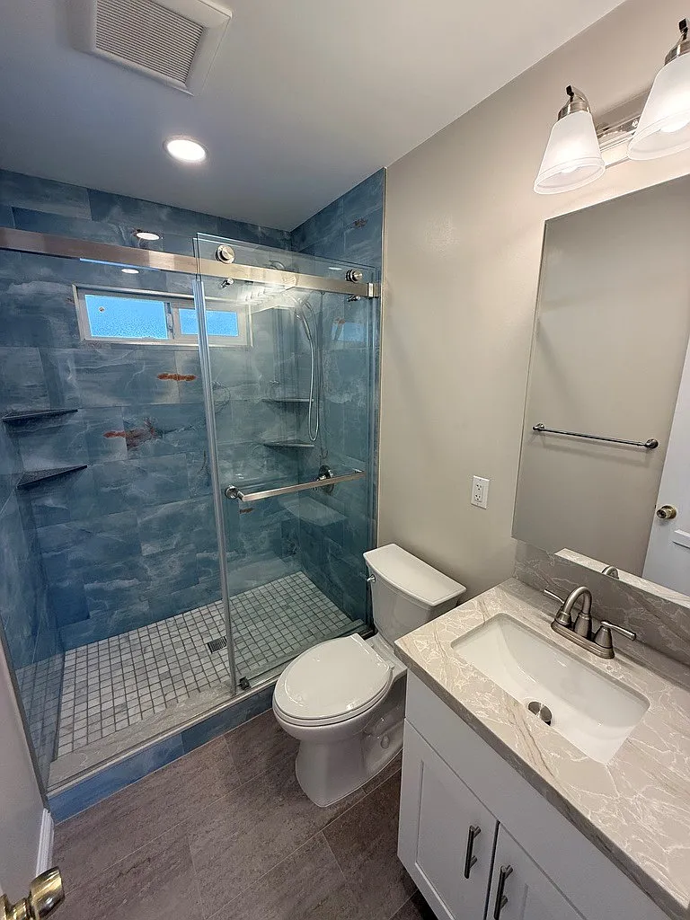 3 bed, 846 sqft, $2,850 — Photo 2