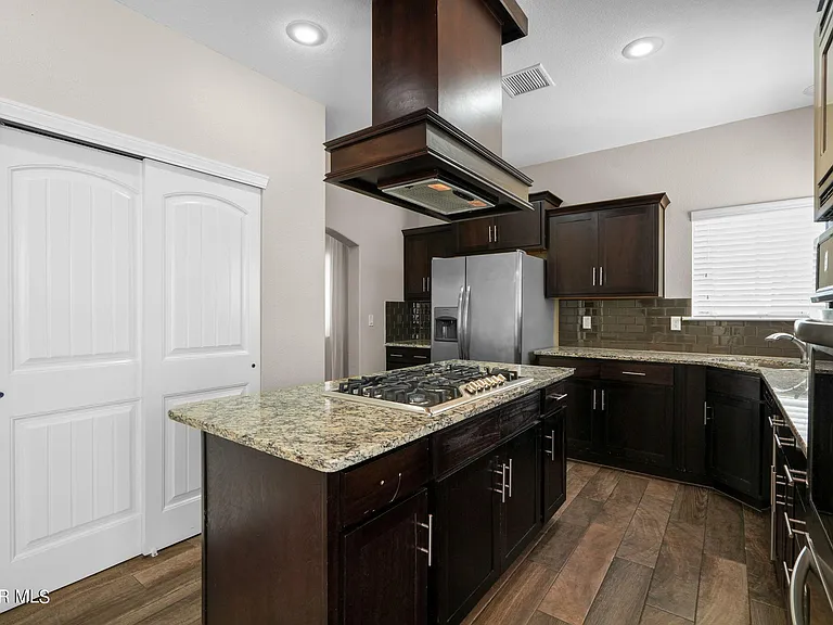 7877 Enchanted View Dr — Photo 14
