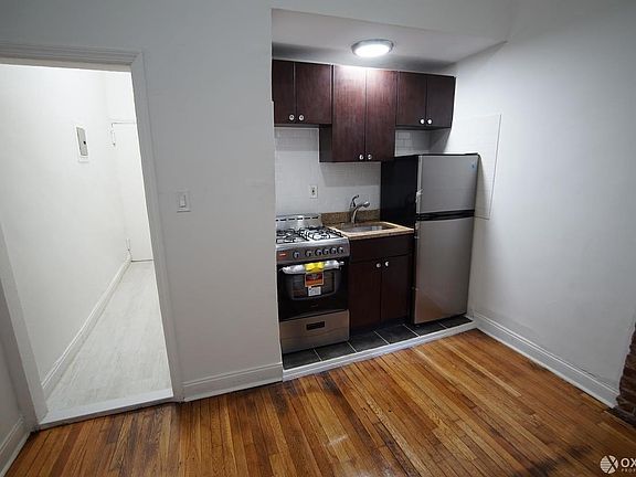 3rd image of 2361 Frederick Douglass Blvd APT 1A