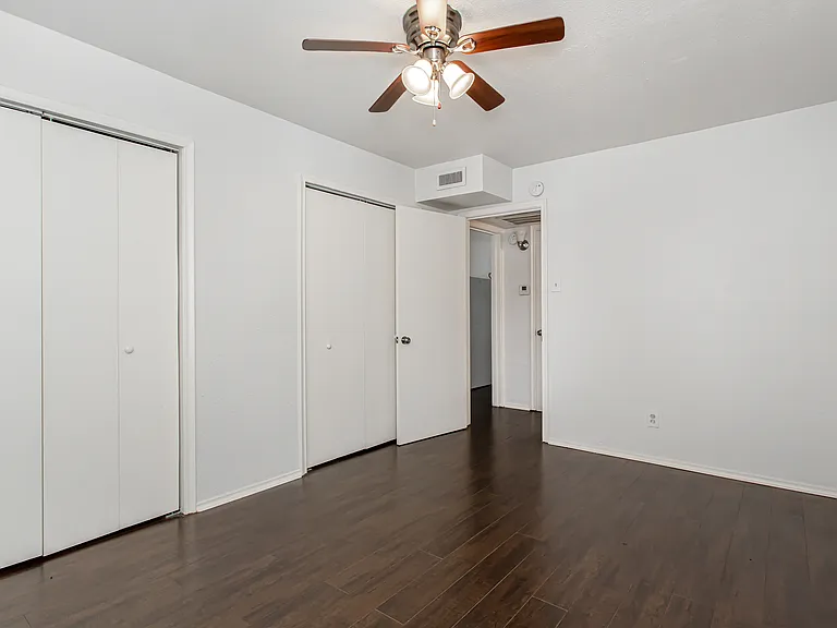 5722 Gaston Ave #H — Photo 15