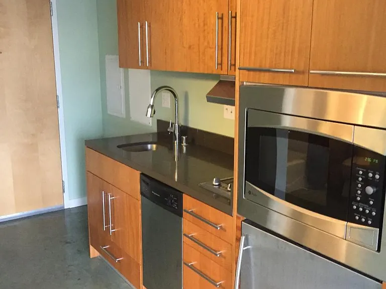 766 Harrison St #811 — Photo 4