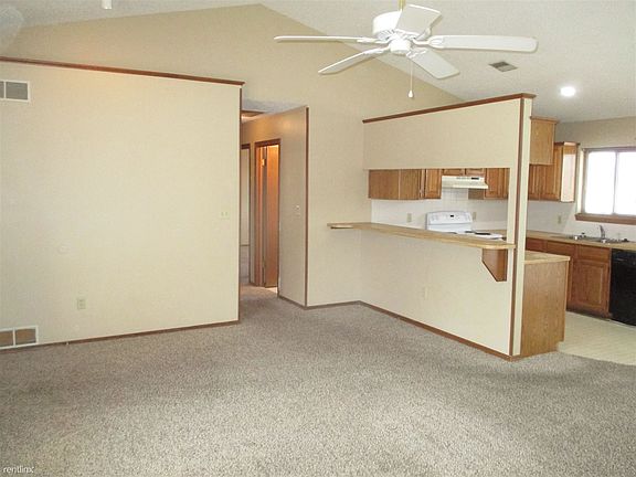 3. 439 N Eisenhower, Living Room