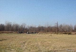 2nd image of 6130 Wayne Rd