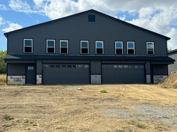4437 SE Gemstone Ln