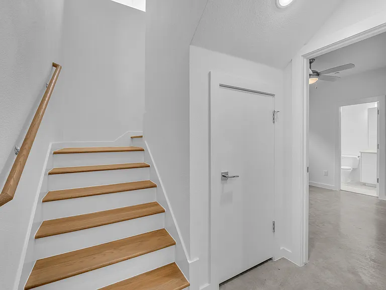 2314 N Carroll Ave #103 — Photo 16