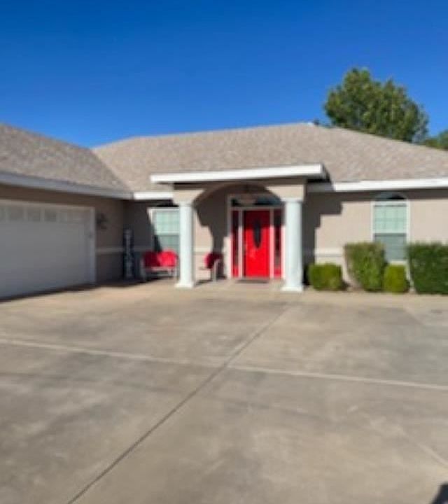1st image of 1003 Saunders Dr