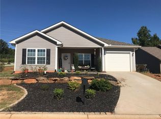 403 Laurel Grove Ct, Seneca, SC 29678