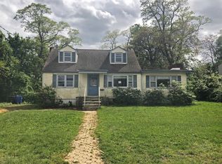 54 Walling Ave, Belford, NJ 07718