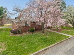 904 Sampson Ave, Alpha Boro, NJ 08865