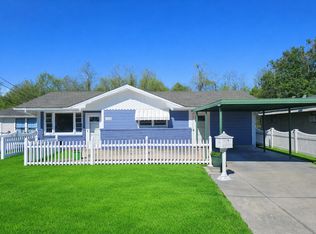 1330 West Dr, Westwego, LA 70094