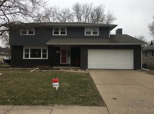 2717 E George Washington Blvd, Davenport, IA 52803