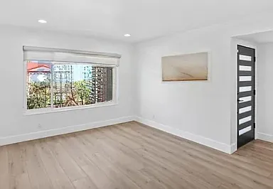 488 Tuscarora Dr — Photo 2
