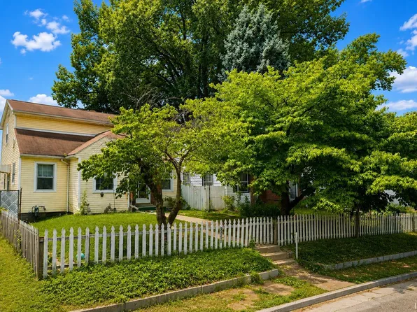 1061 Waggoner Ave, Evansville, IN 47714