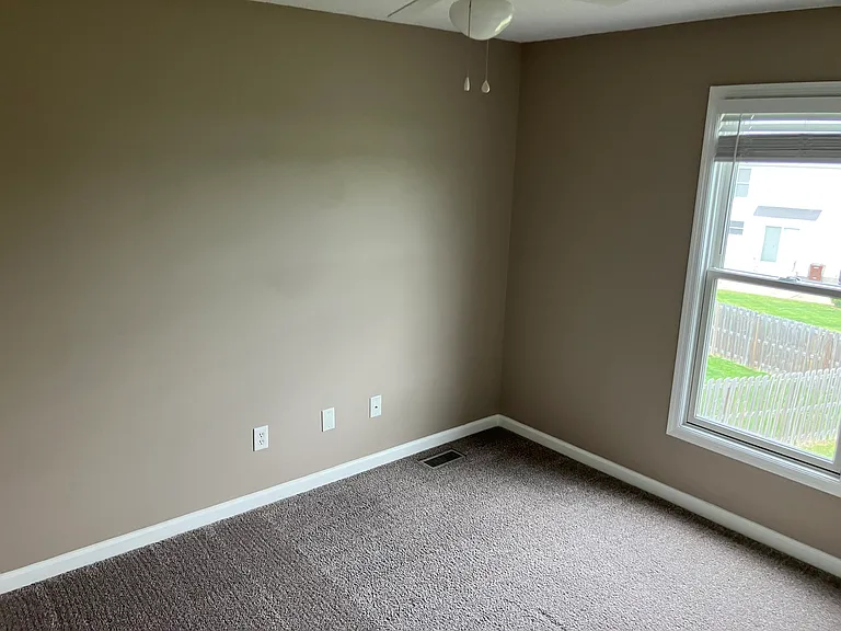43 Poole Ct — Photo 10