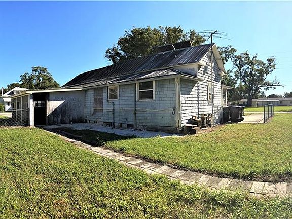 4th image of 824 Tennessee Ave