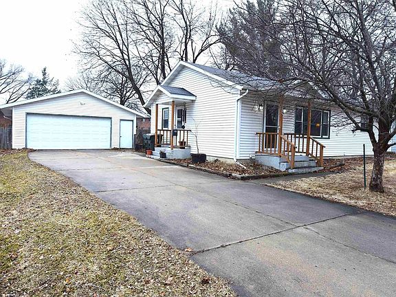 3rd image of 636 North Bird Street