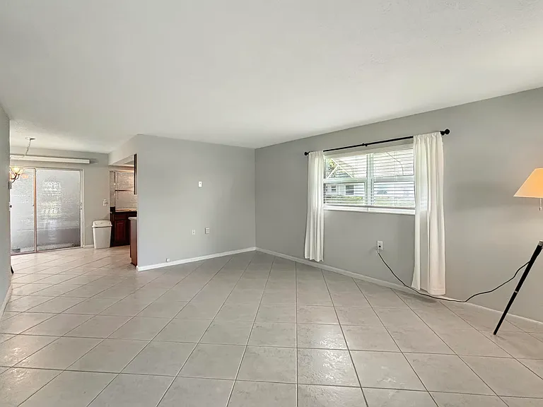 3154 Meridian Way S #6 — Photo 13
