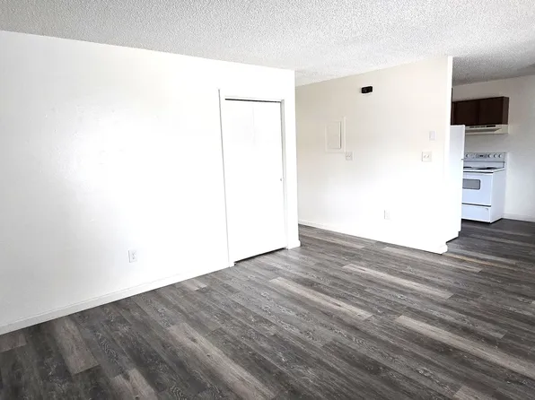 1001 Stanley Ave APT 1-13, Gillette, WY 82716