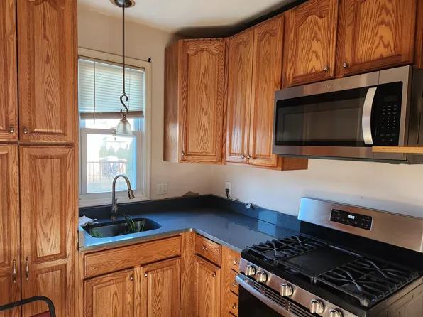 79 Van Winkle Ave Floor 1, Wallington, NJ 07057