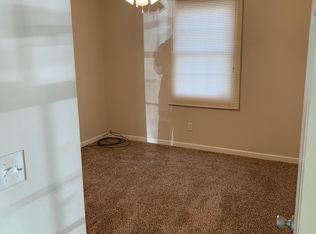 2 Whispering Pines Ct, Macon, IL 62544