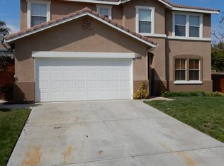 19068 Gable Ln, Riverside, CA 92508