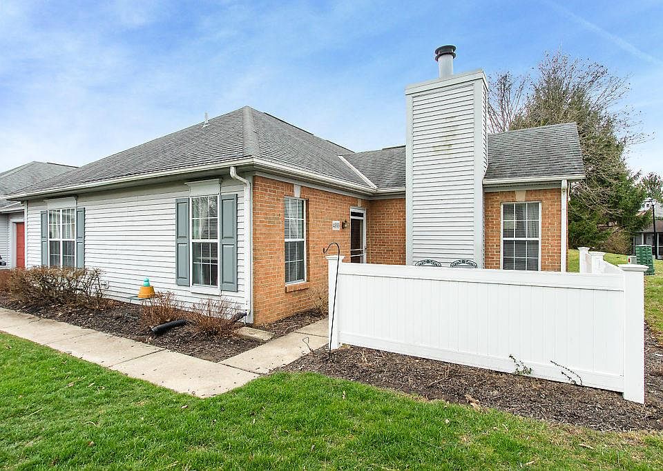 1st image of 4999 Deer Run Pl