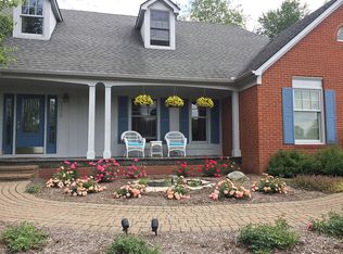 1172 Old Milford Farms, Milford, MI 48381