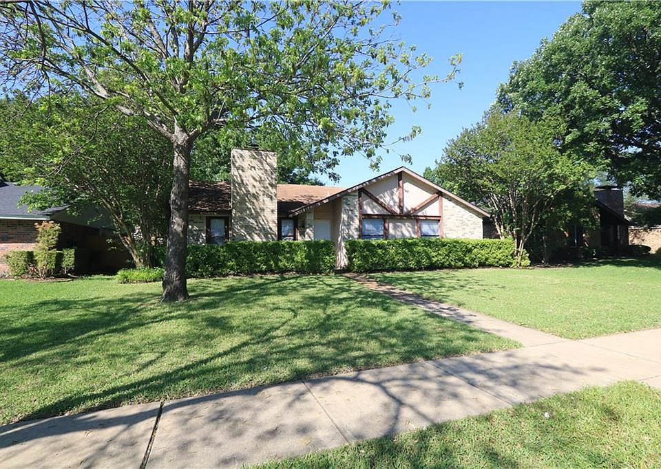 1st image of 5713 Bentley Dr