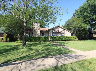 5713 Bentley Dr, Garland, TX