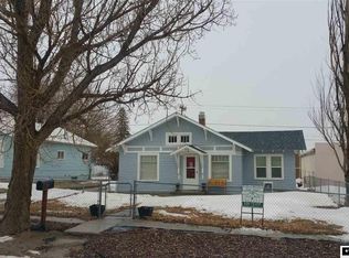 507 12th St, Rawlins, WY 82301