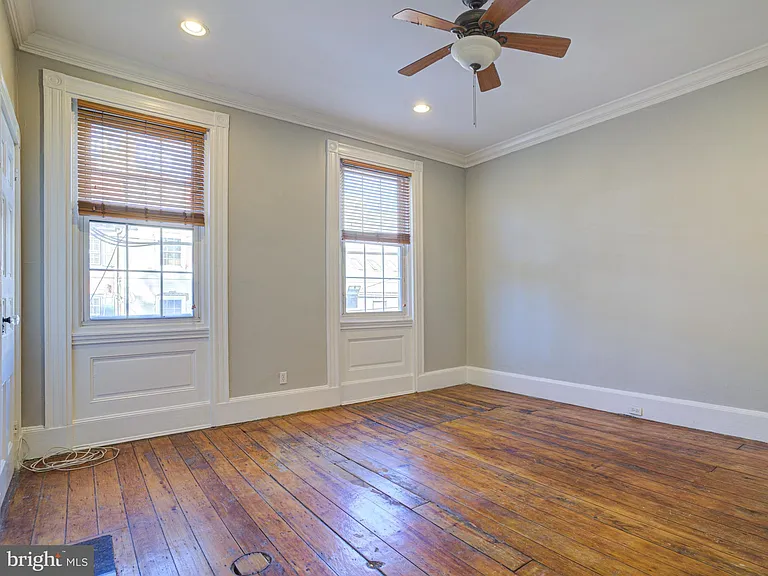 112 Fairmount Ave — Photo 11