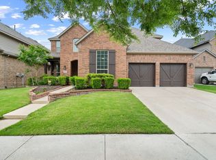 1421 8th St, Lake Dallas, TX 76226