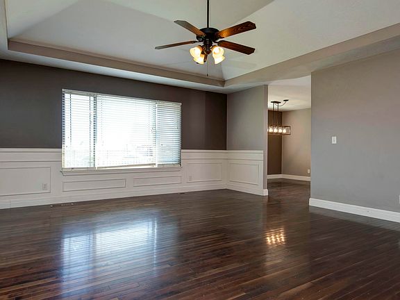 5th image of 1382 S Cumberland Avenue