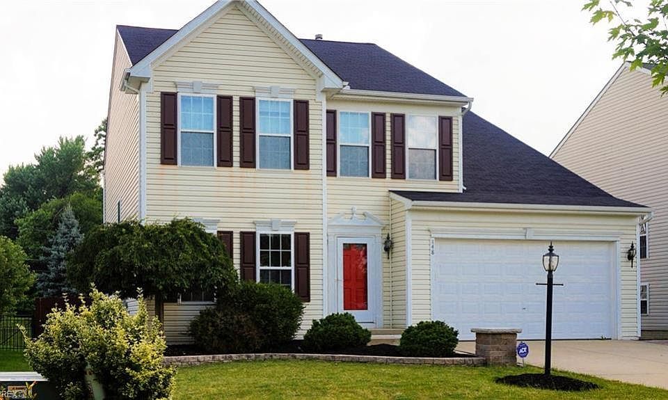 1st image of 148 Stonepointe Dr