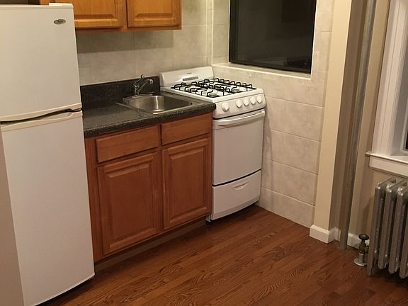 5th image of 3618 24th St