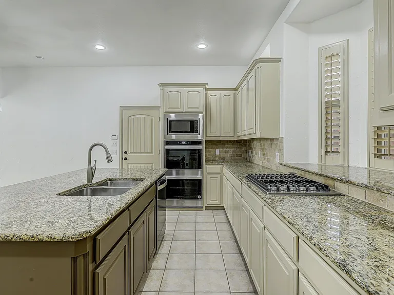3075 Clearfork Trl — Photo 28