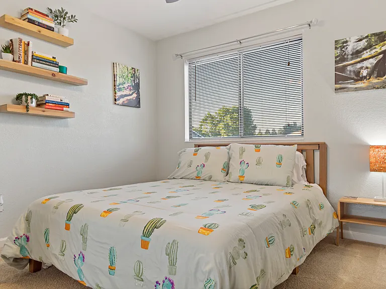 808 Milsom Pl — Photo 20