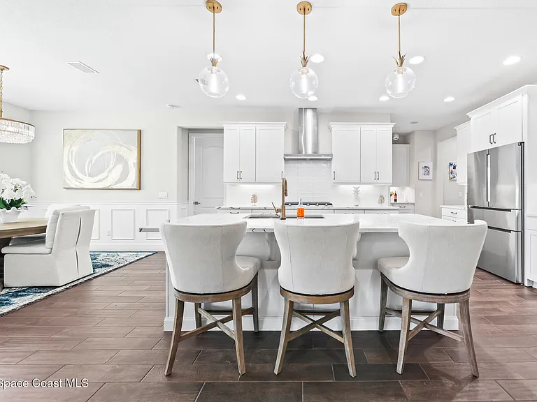 2258 Pangea Cir — Photo 14