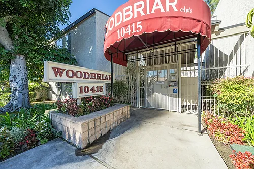 Woodbriar Apartments Photo 1