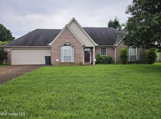 2323 Kindlewood Dr, Southaven, MS 38672