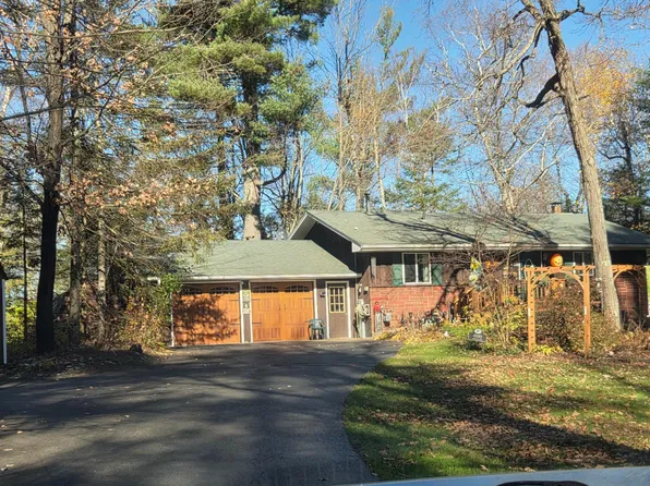 4880 Arbutus Ln, Eagle River, WI 54521