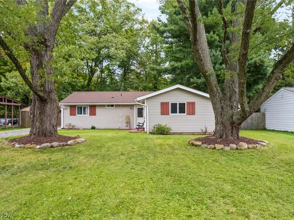 1395 Arcadia Rd, Kent, OH 44240