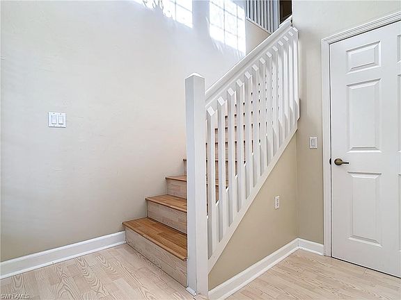 5th image of 3082 Windsong CT #302