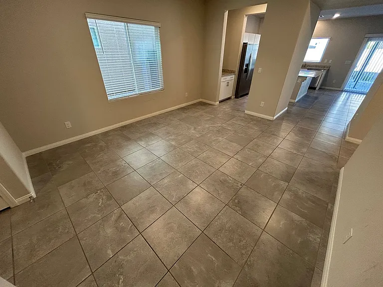7526 Pink Mimosa Ave — Photo 3