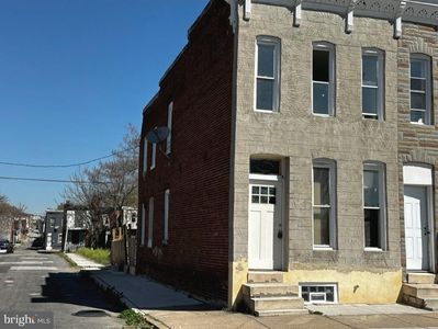 1908 E Oliver St, Baltimore, MD, 21213