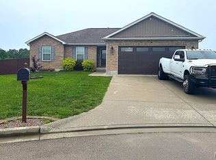 716 Greenfield Ct, Farmington, MO 63640