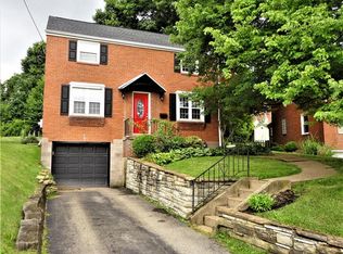 1710 Greentree Rd, Pittsburgh, PA 15220