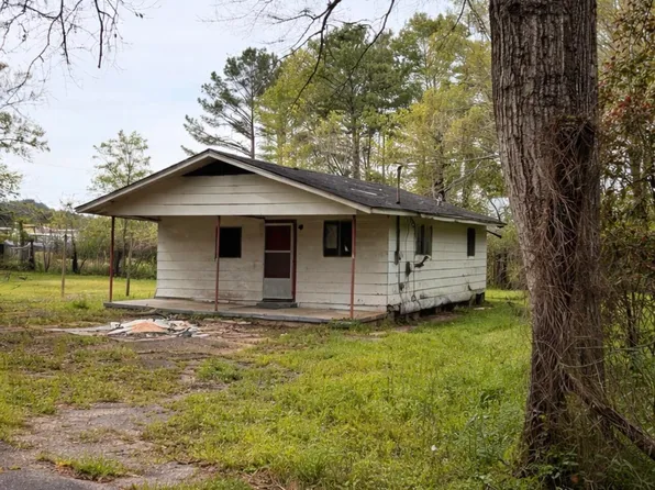 131 Roberts St, Hattiesburg, MS 39401