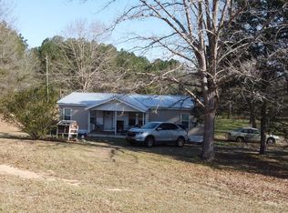 60 Pat Holifield Rd, Laurel, MS 39443